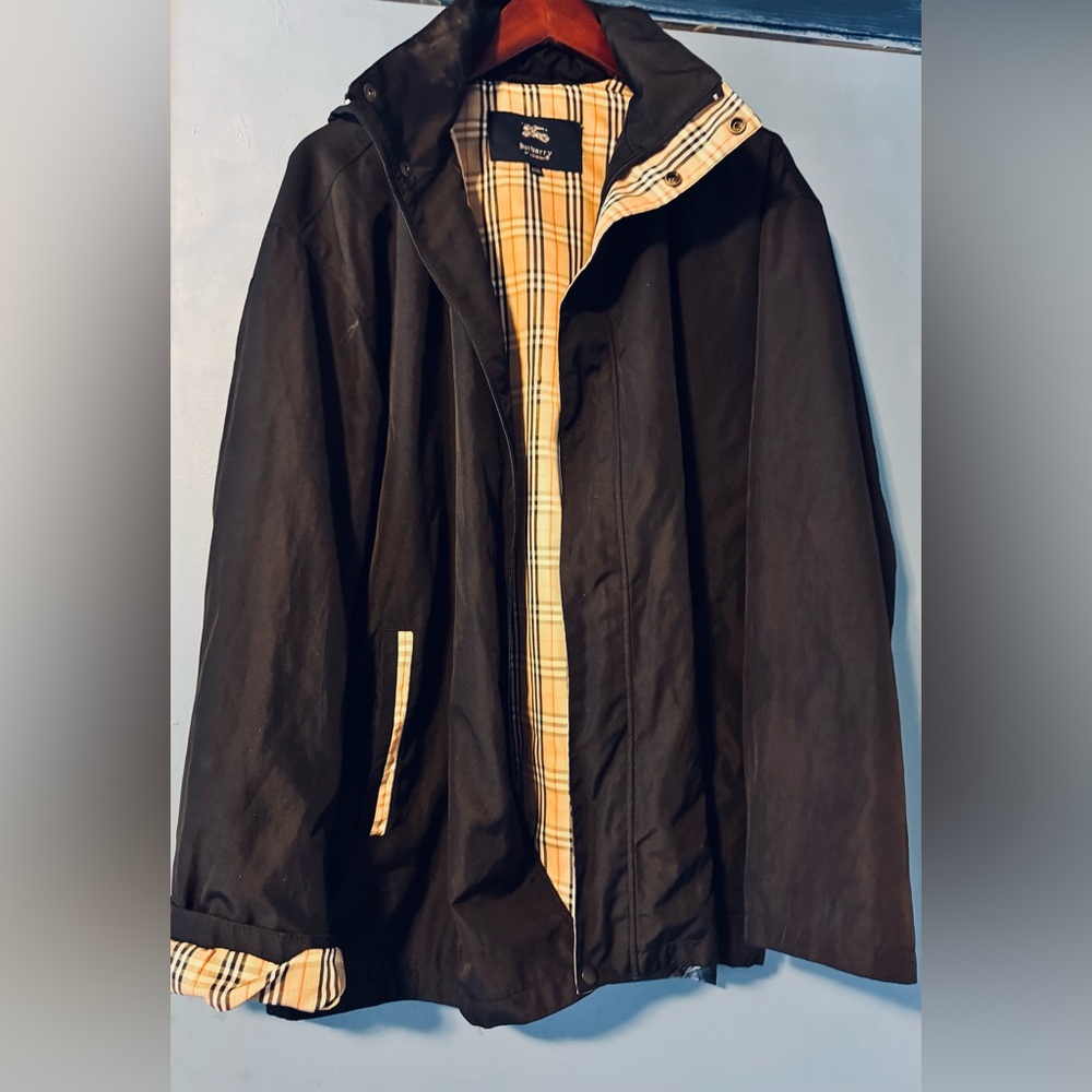 Men’s Burberry Black Raincoat with Beige Plaid Trim Sz XXXL